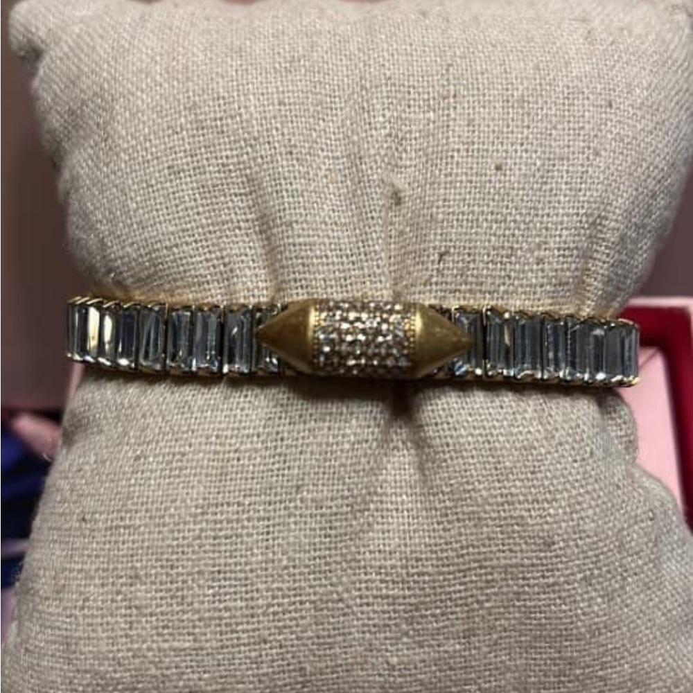 Stella and Dot Stretch bracelet.